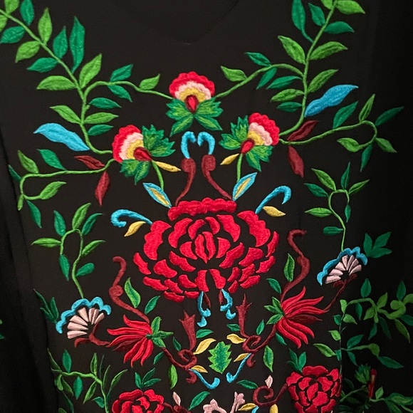 Roja Blouse - Picture 4 of 5